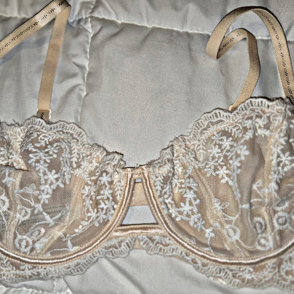 Free People Intimately